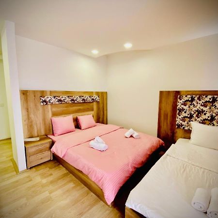 Hotel Perla Prizren Esterno foto