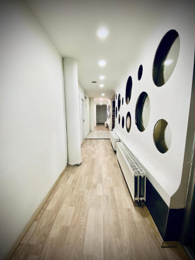 Hotel Perla Prizren Esterno foto